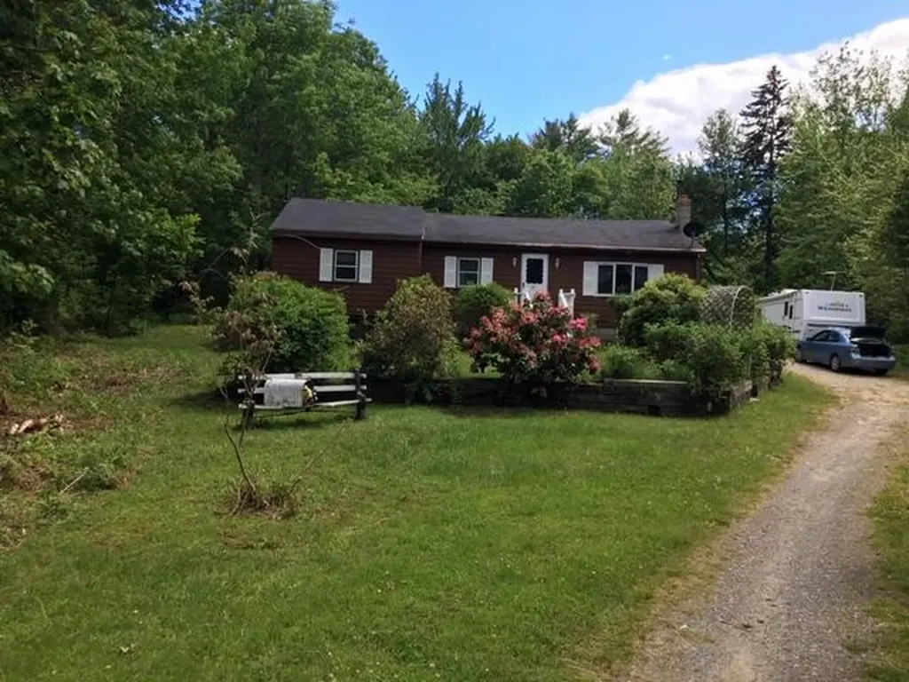 66 Timber Point Road Friendship ME 04547