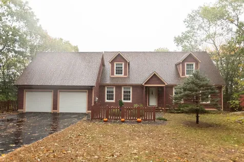 93 Firth Drive Boothbay ME 04537