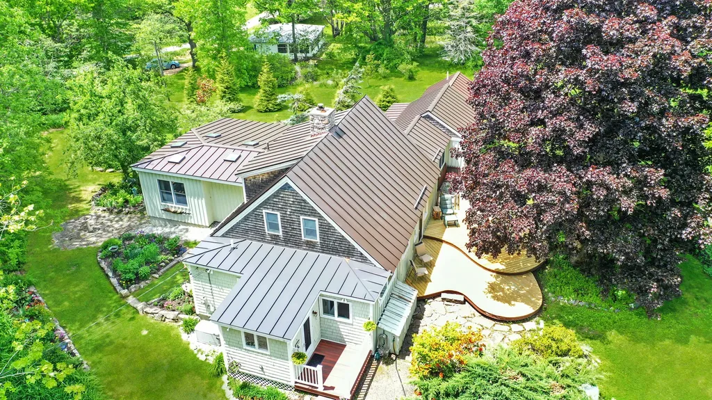 11 Sunny Acres Lane Boothbay ME 04537