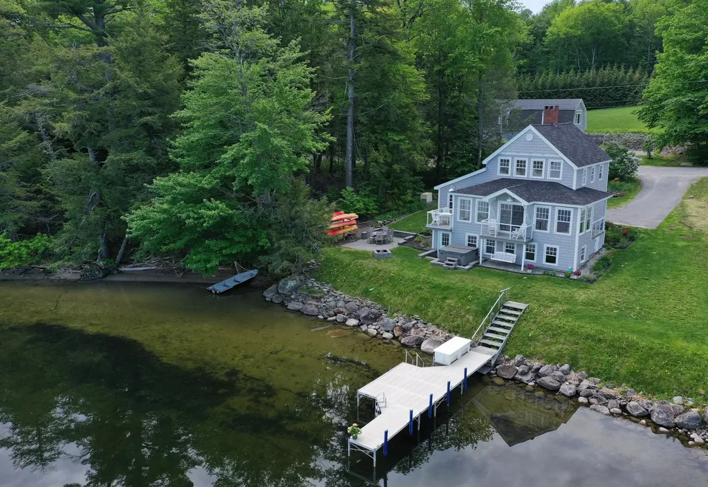 1040 Memorial Drive Winthrop ME 04364
