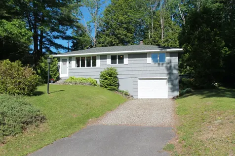 23 Hillside Avenue Winthrop ME 04364