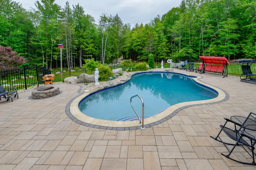 36 Brocklebank Drive Bridgton ME 04009