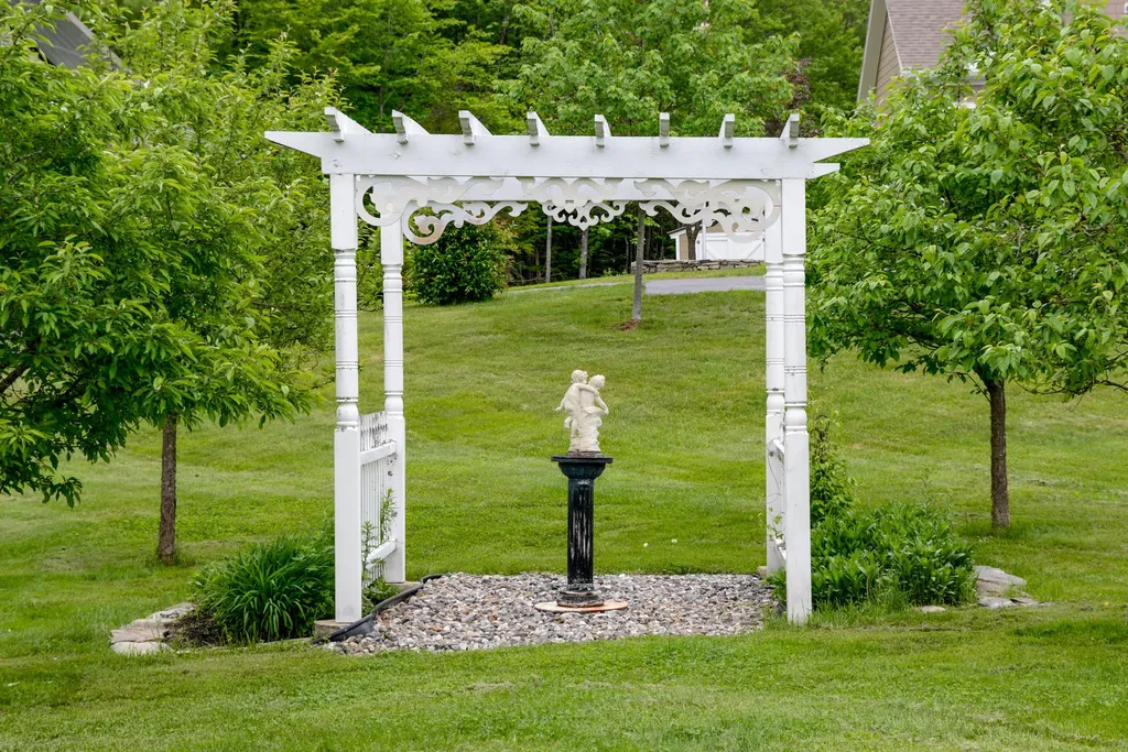 36 Brocklebank Drive Bridgton ME 04009