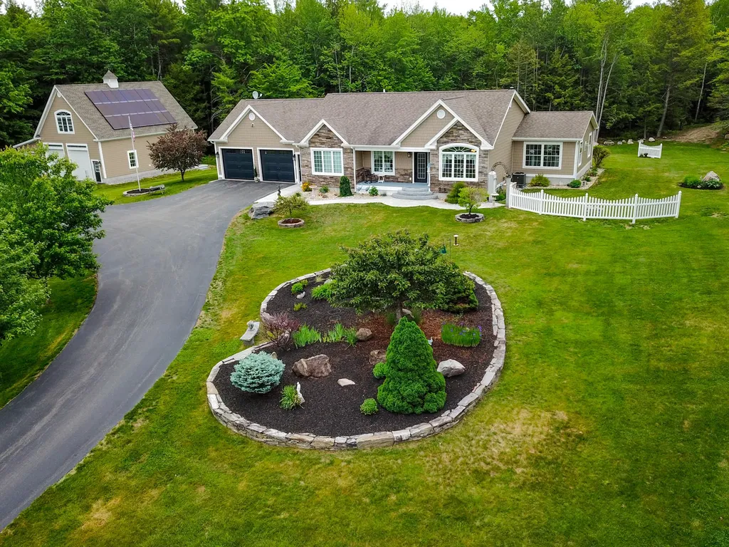 36 Brocklebank Drive Bridgton ME 04009