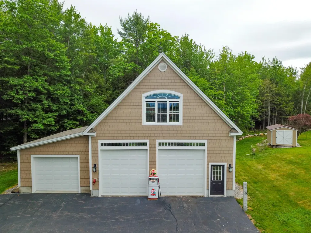 36 Brocklebank Drive Bridgton ME 04009