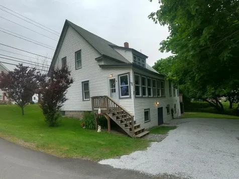 18 Ingraham Drive Owls Head ME 04854