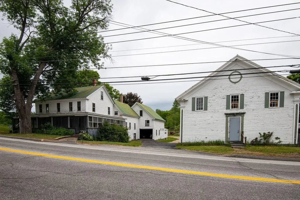 190 Emery Mills Road Shapleigh ME 04076