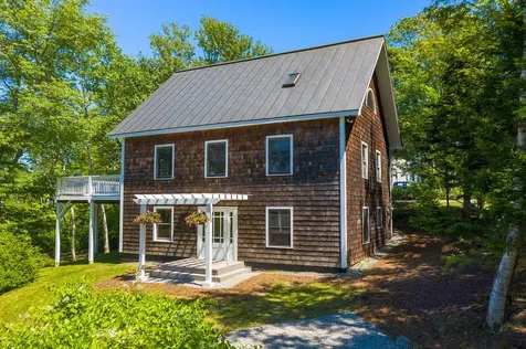 39 Alderbrook Road Portland ME 04108
