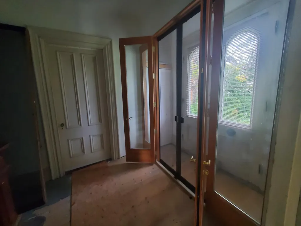 319 Enfield Road Lincoln ME 04457
