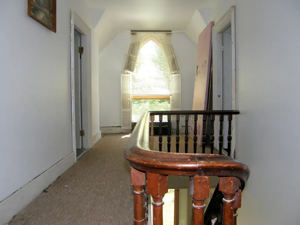 319 Enfield Road Lincoln ME 04457