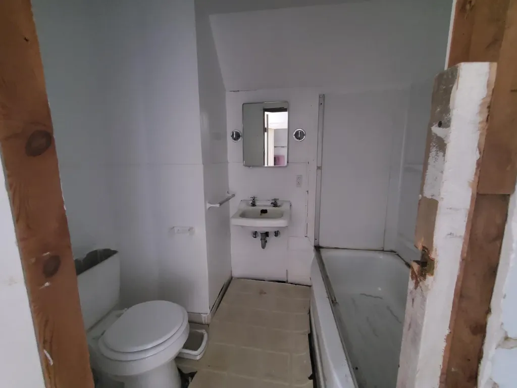 319 Enfield Road Lincoln ME 04457