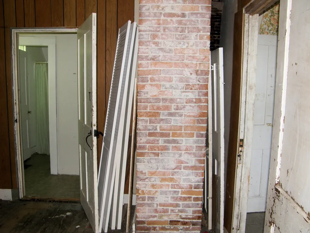 319 Enfield Road Lincoln ME 04457