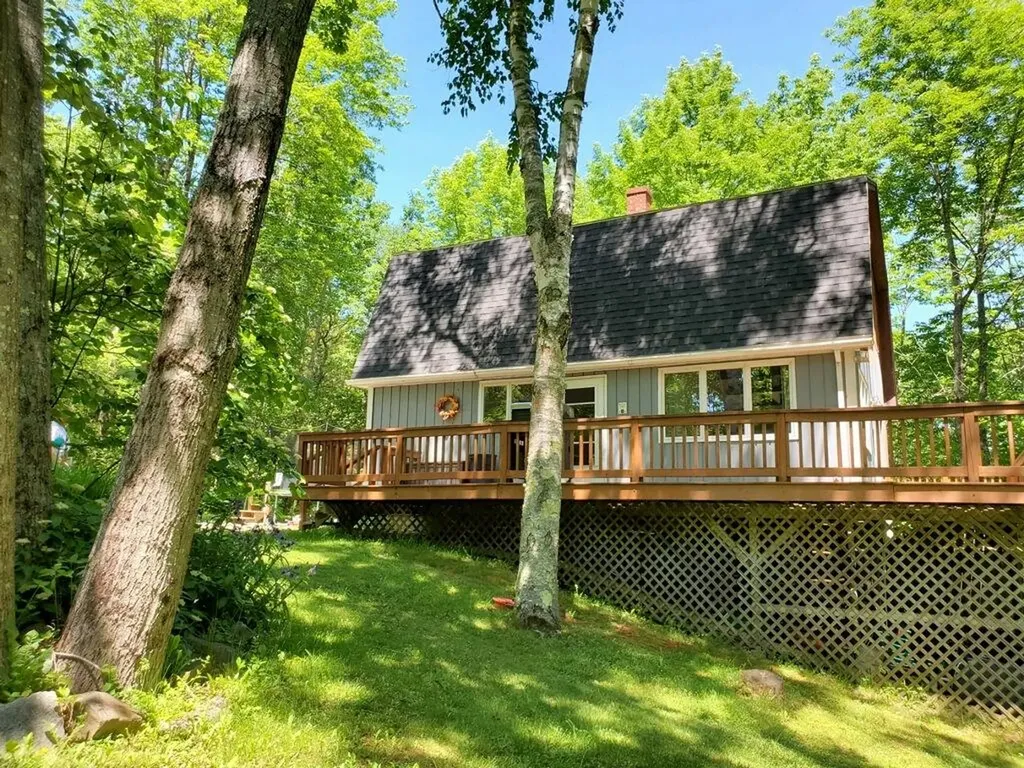 24 Harjula Lane Thomaston ME 04861