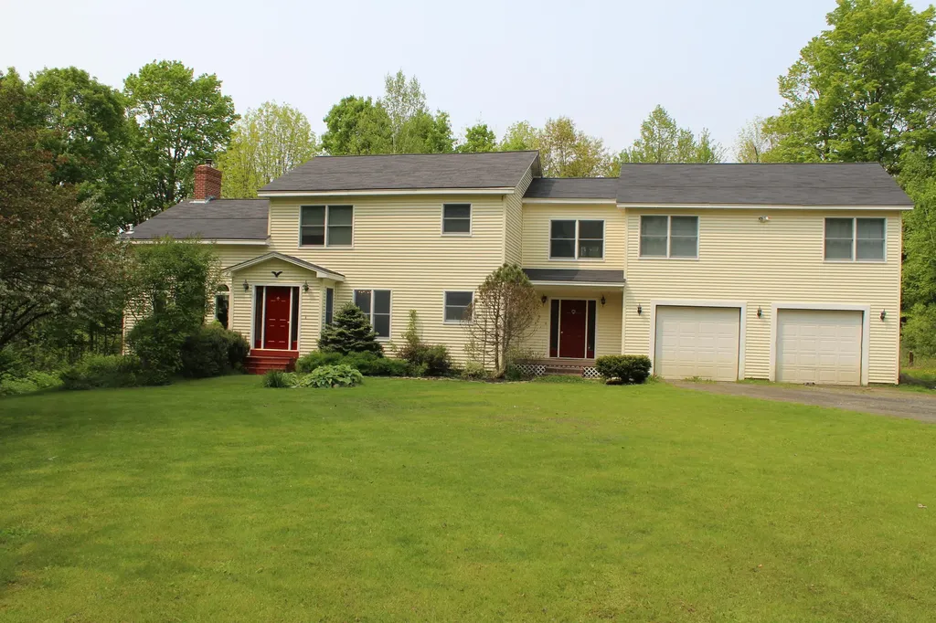 352 Crowell Hill Road Vassalboro ME 04989