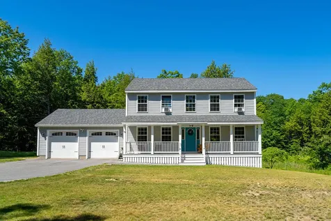 18 Sulky Way Windham ME 04062