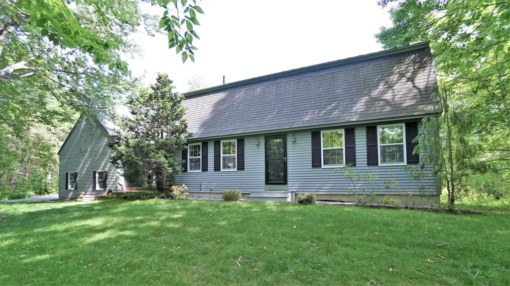 55 Sea Meadows Lane Yarmouth ME 04096