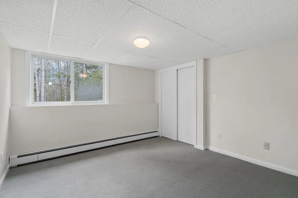 11 Roos Hill Drive Freeport ME 04032