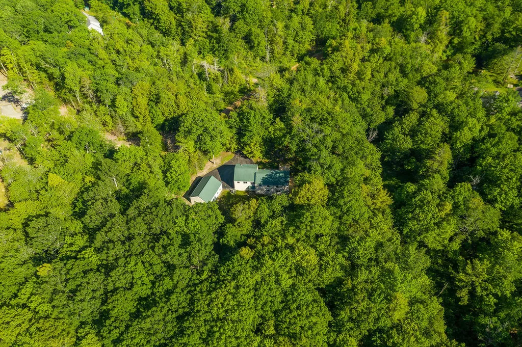 11 Roos Hill Drive Freeport ME 04032