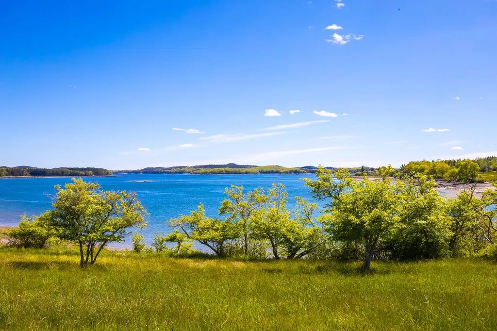74 River House Road Castine ME 04421