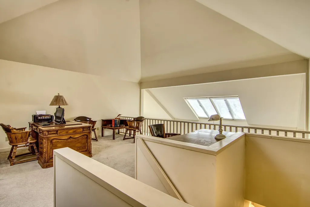 74 River House Road Castine ME 04421