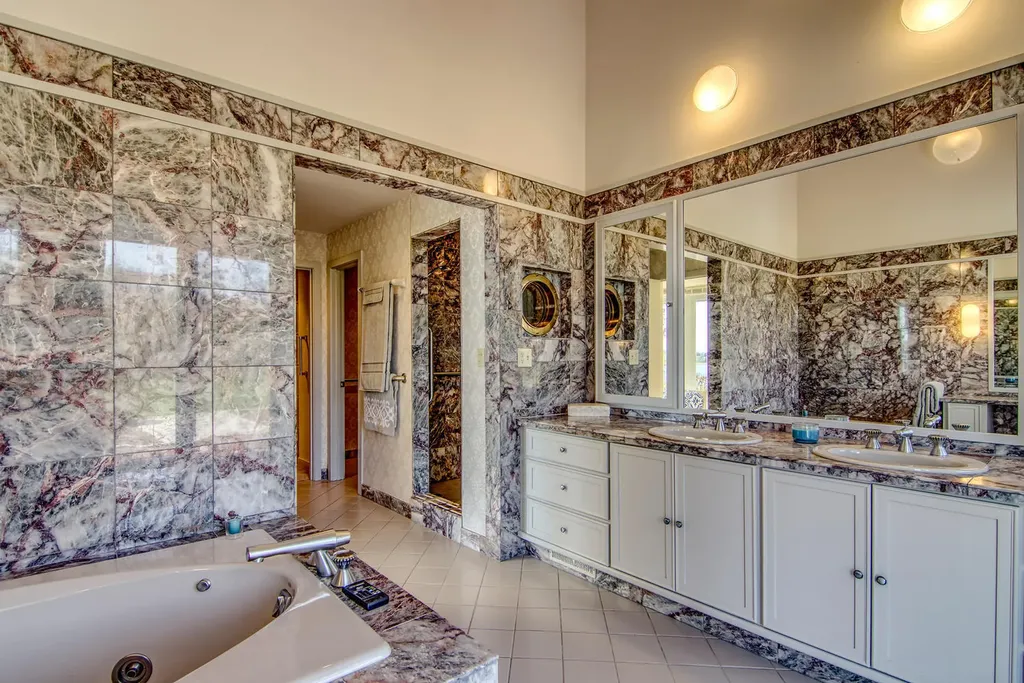 74 River House Road Castine ME 04421