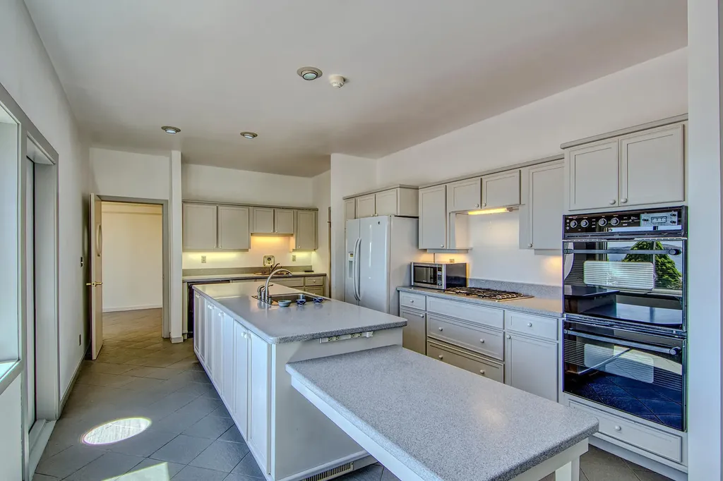 74 River House Road Castine ME 04421