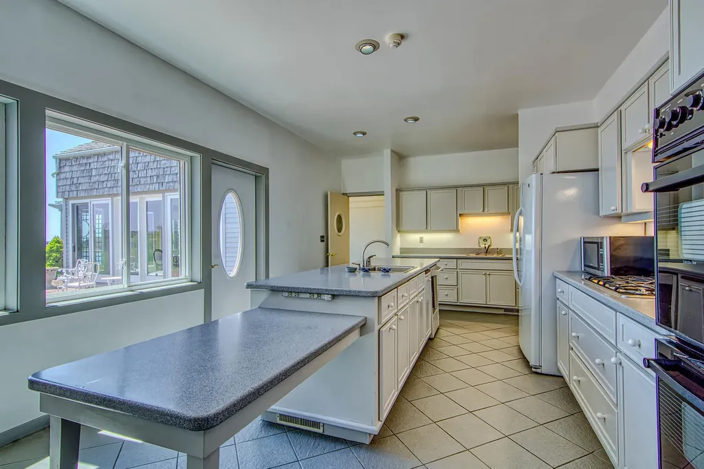 74 River House Road Castine ME 04421