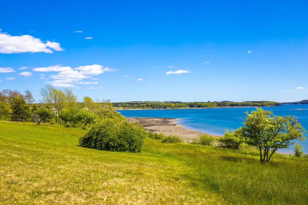 74 River House Road Castine ME 04421