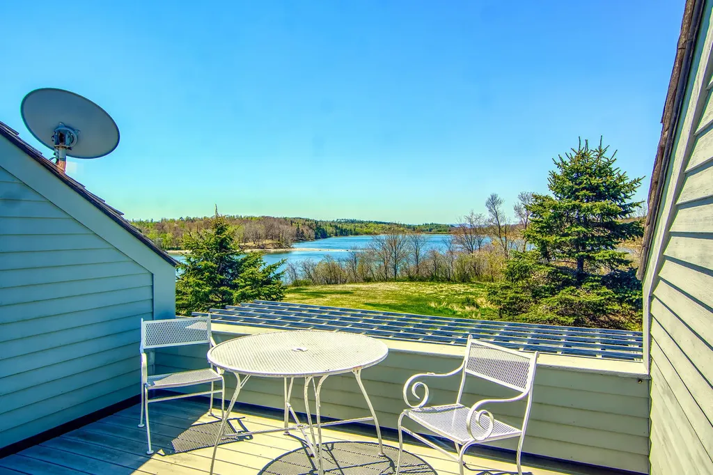 74 River House Road Castine ME 04421