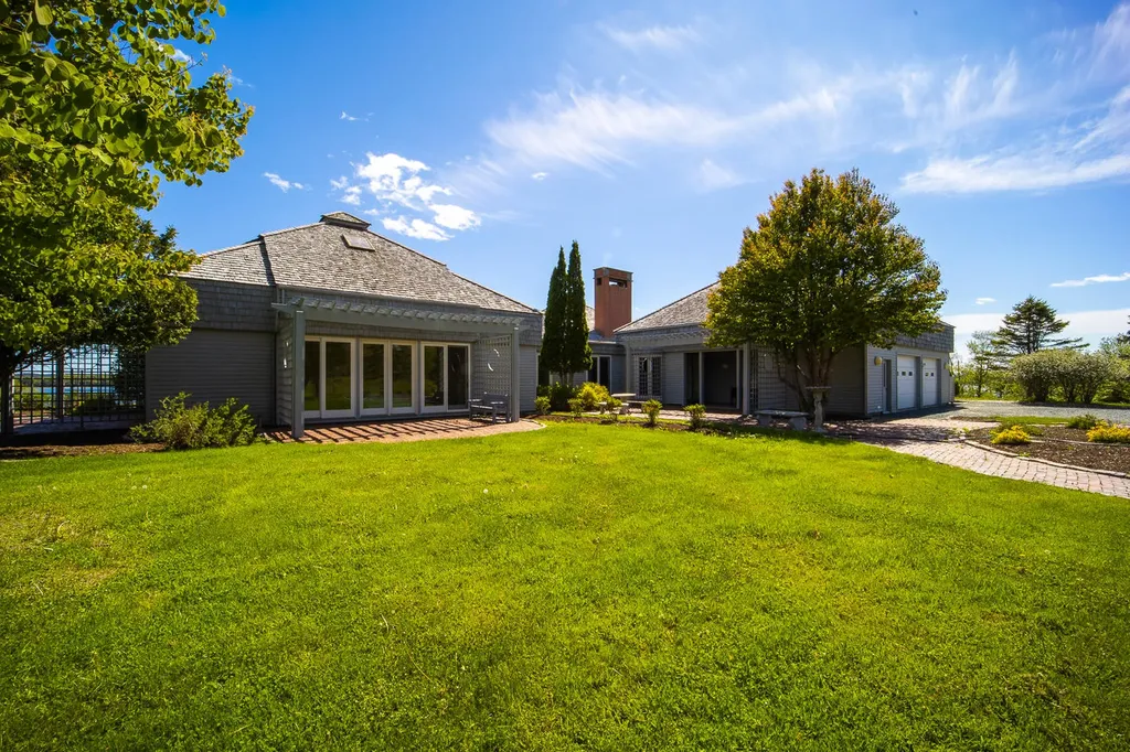 74 River House Road Castine ME 04421