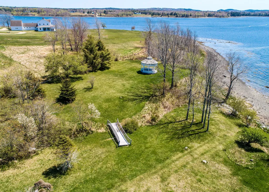 74 River House Road Castine ME 04421