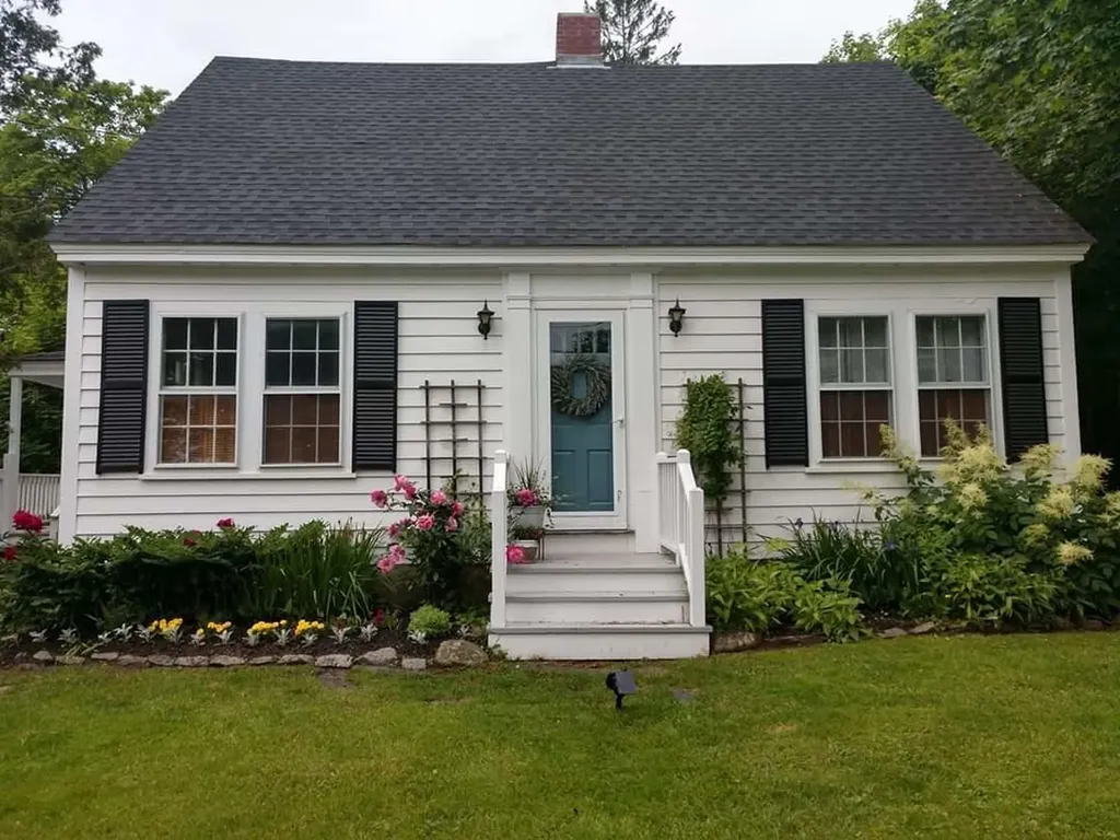 10 Beals Avenue Ellsworth ME 04605