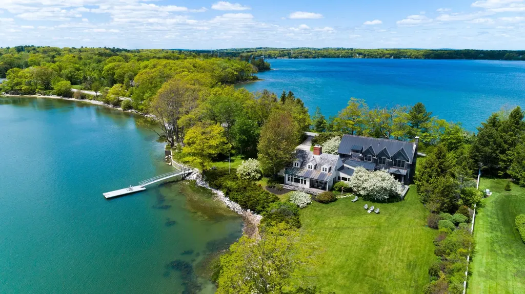 337 Sea Meadows Lane Yarmouth ME 04096