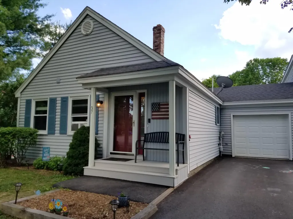 37 Summit Circle Westbrook ME 04092