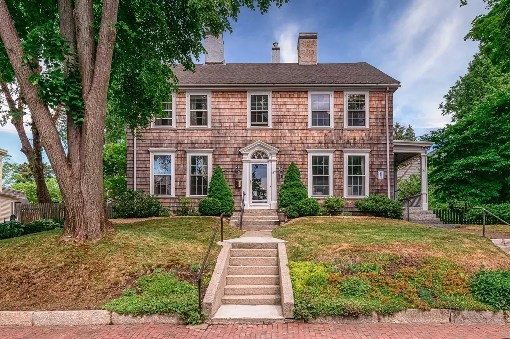 389 Danforth Street Portland ME 04102