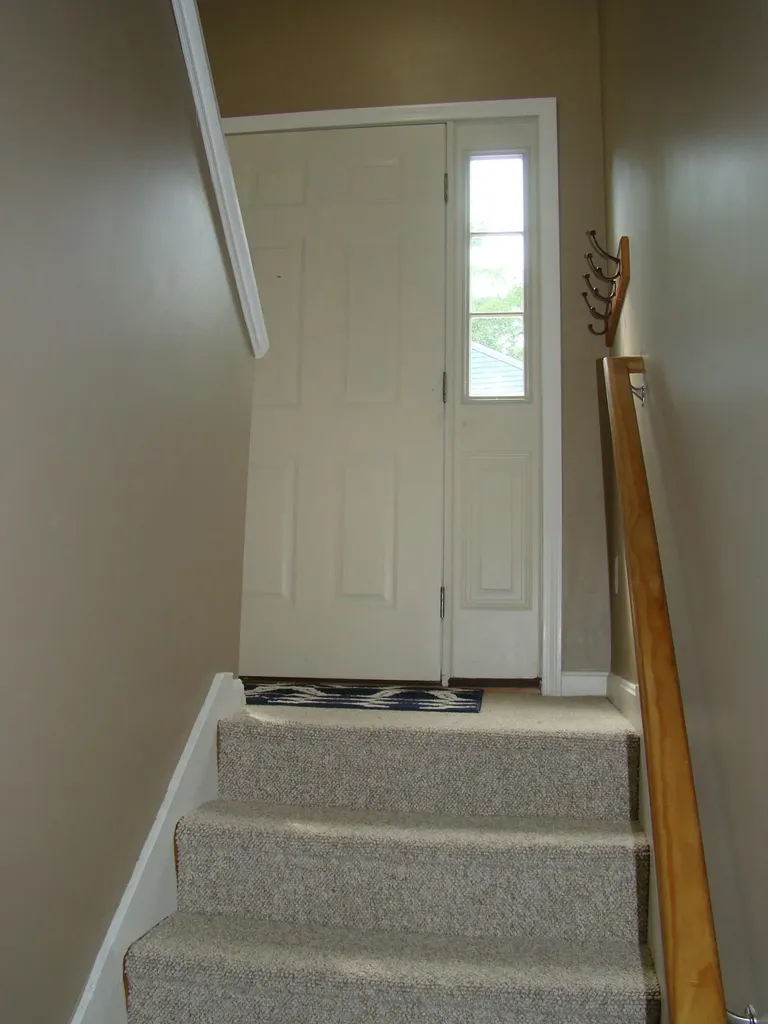 5 Strawberry Lane Poland ME 04274