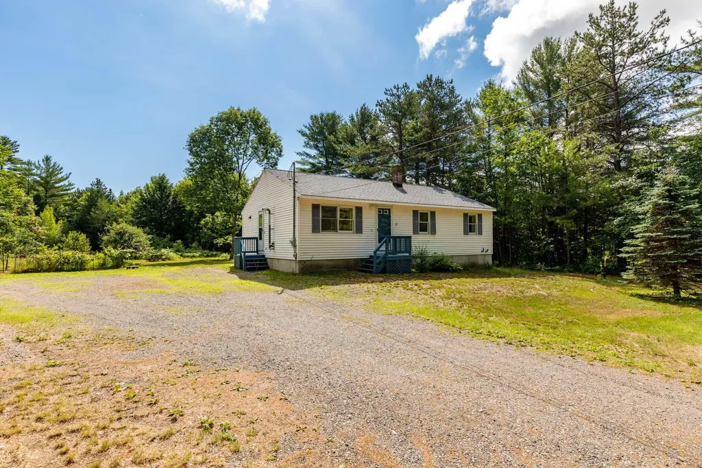 146 Lower Middle Road Lebanon ME 04027