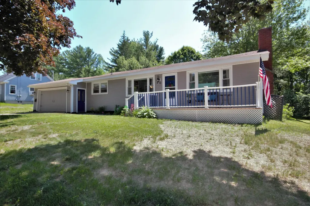 31 Edgewood Drive Brewer ME 04412