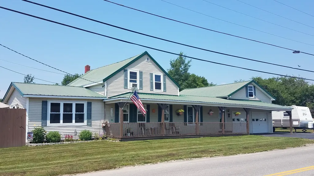 14 Hartland Road Canaan ME 04924