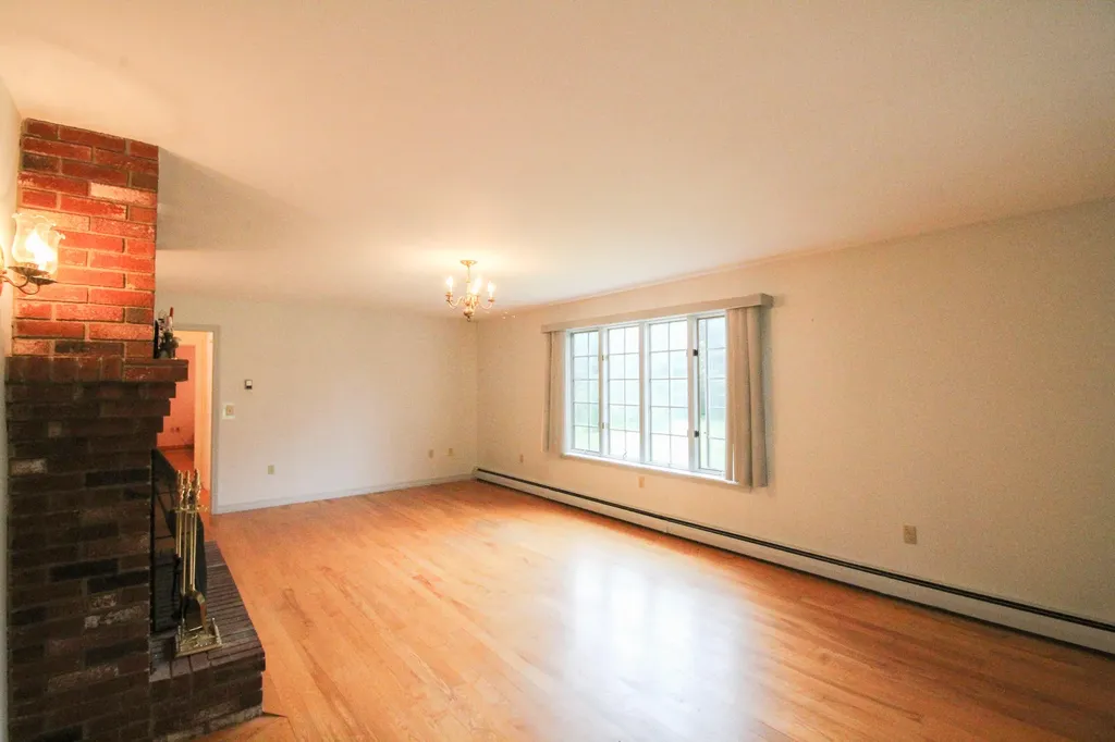 501 Western Avenue Hampden ME 04444