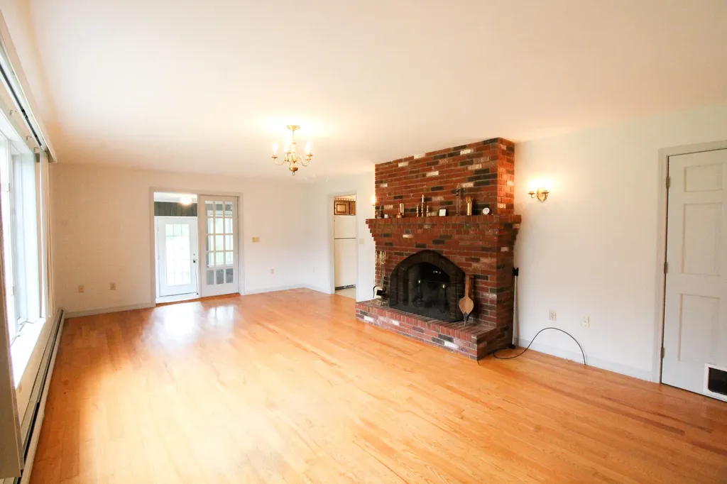 501 Western Avenue Hampden ME 04444