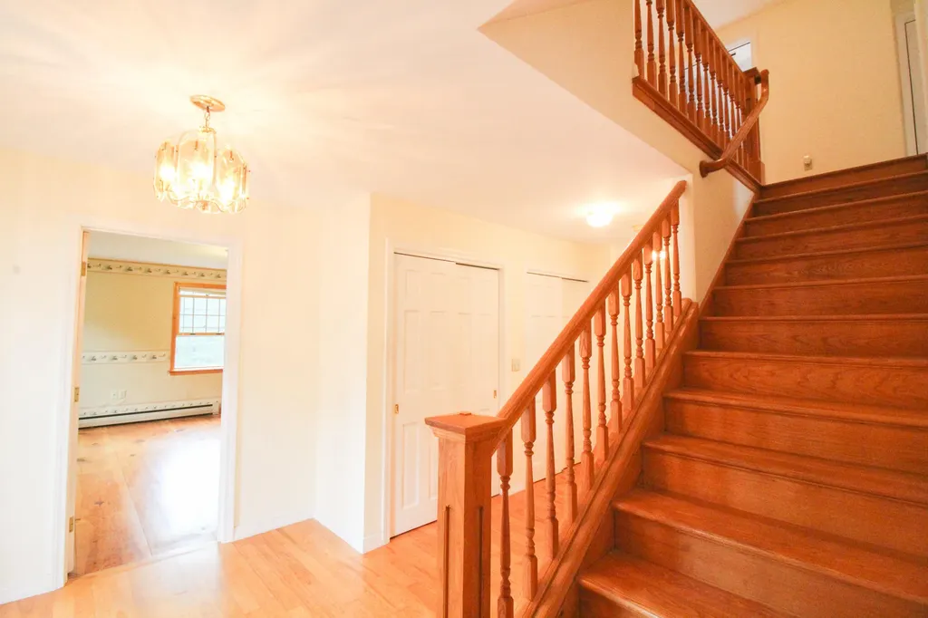 501 Western Avenue Hampden ME 04444