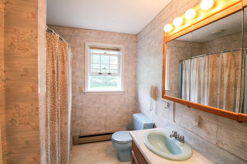 501 Western Avenue Hampden ME 04444