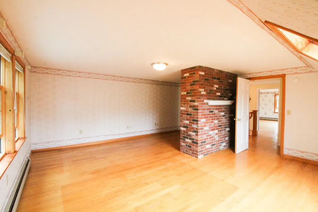 501 Western Avenue Hampden ME 04444