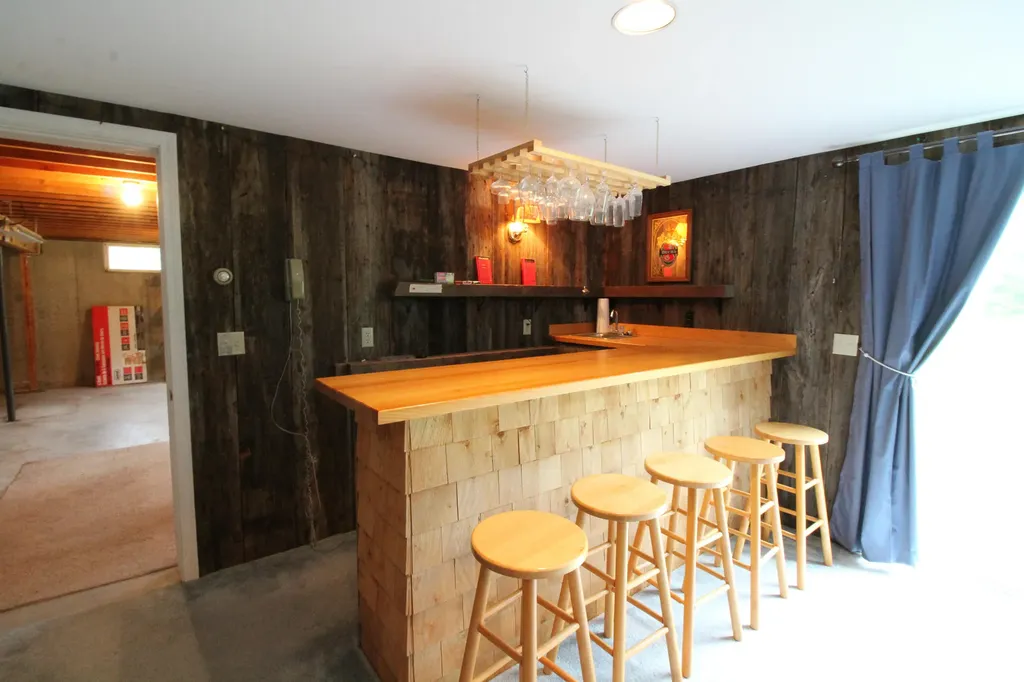 501 Western Avenue Hampden ME 04444