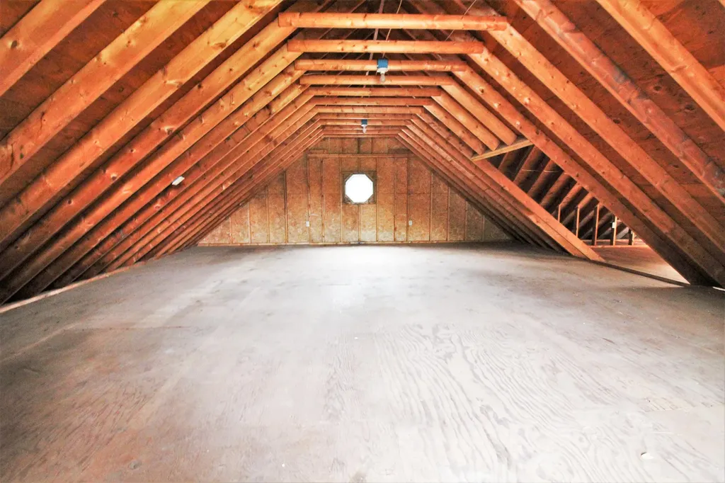 501 Western Avenue Hampden ME 04444