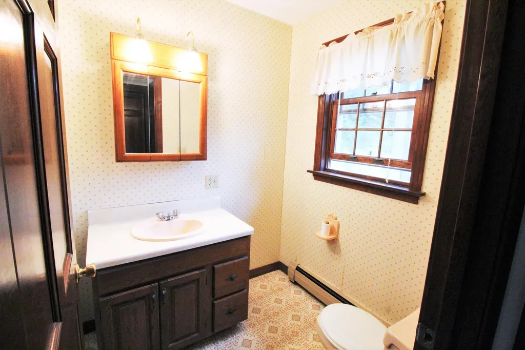 501 Western Avenue Hampden ME 04444