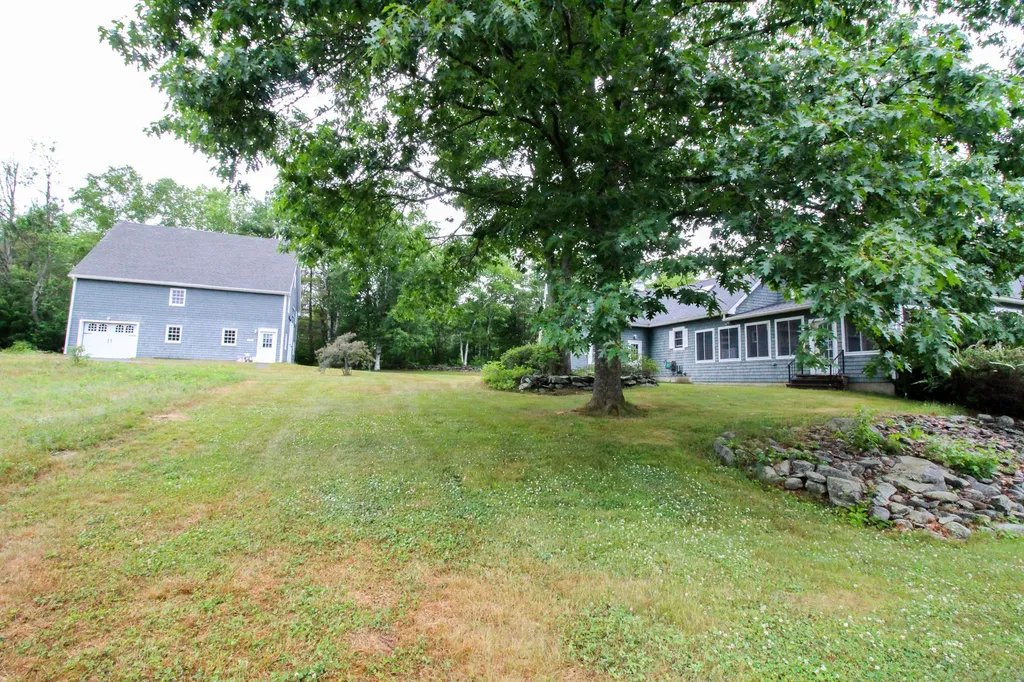 501 Western Avenue Hampden ME 04444