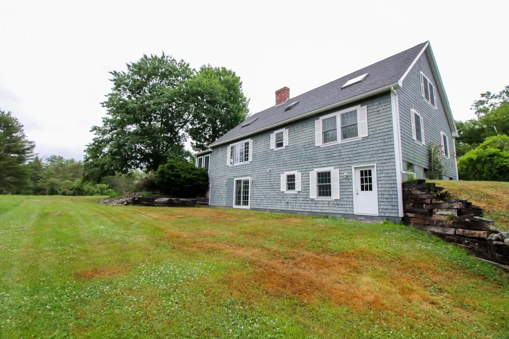 501 Western Avenue Hampden ME 04444