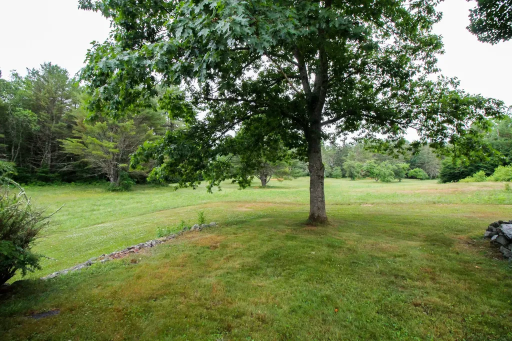 501 Western Avenue Hampden ME 04444